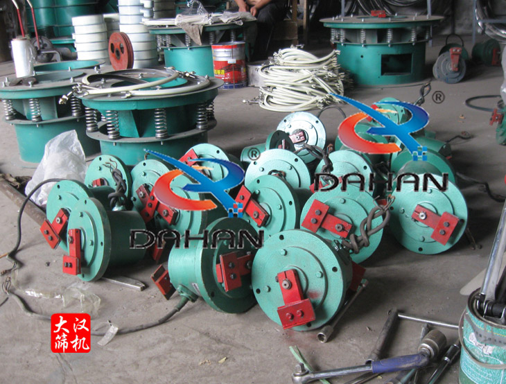 振動電機(jī) 振動電機(jī)