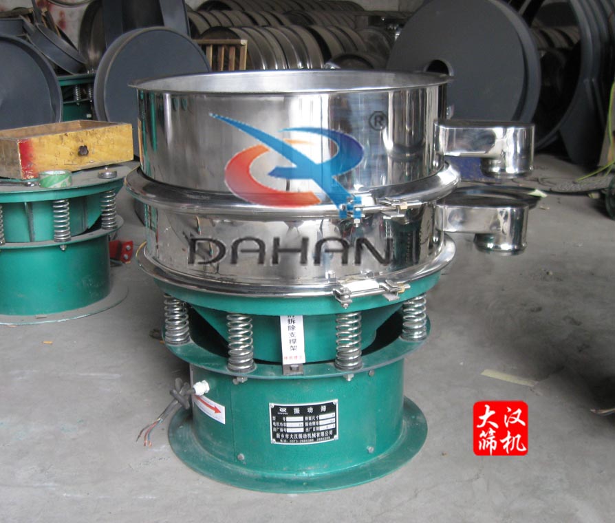 三次元振動(dòng)篩分過濾機(jī) 三次元振動(dòng)篩分過濾機(jī)